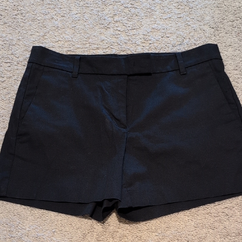 Ann Taylor Petite Devine Fit Classic Black Women's Shorts Size 2P